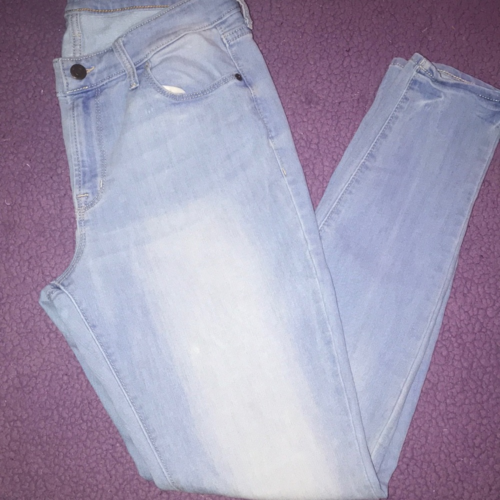 Old navy rockstar mid rise jeans
